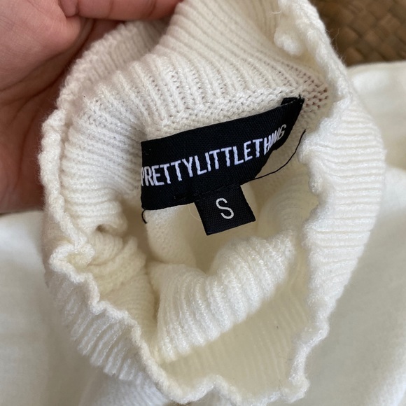 White sweater size M new - Picture 3 of 3